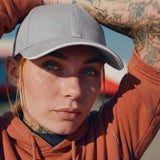 grau (female-model Ricci Amber)
