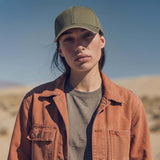oliv (female-model Natalie Polino)