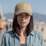 beige (modèle féminin Alexis Newman)