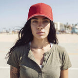 rot (female-model Zara Slater)