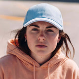 hellblau (female-model Jessica Paulic)