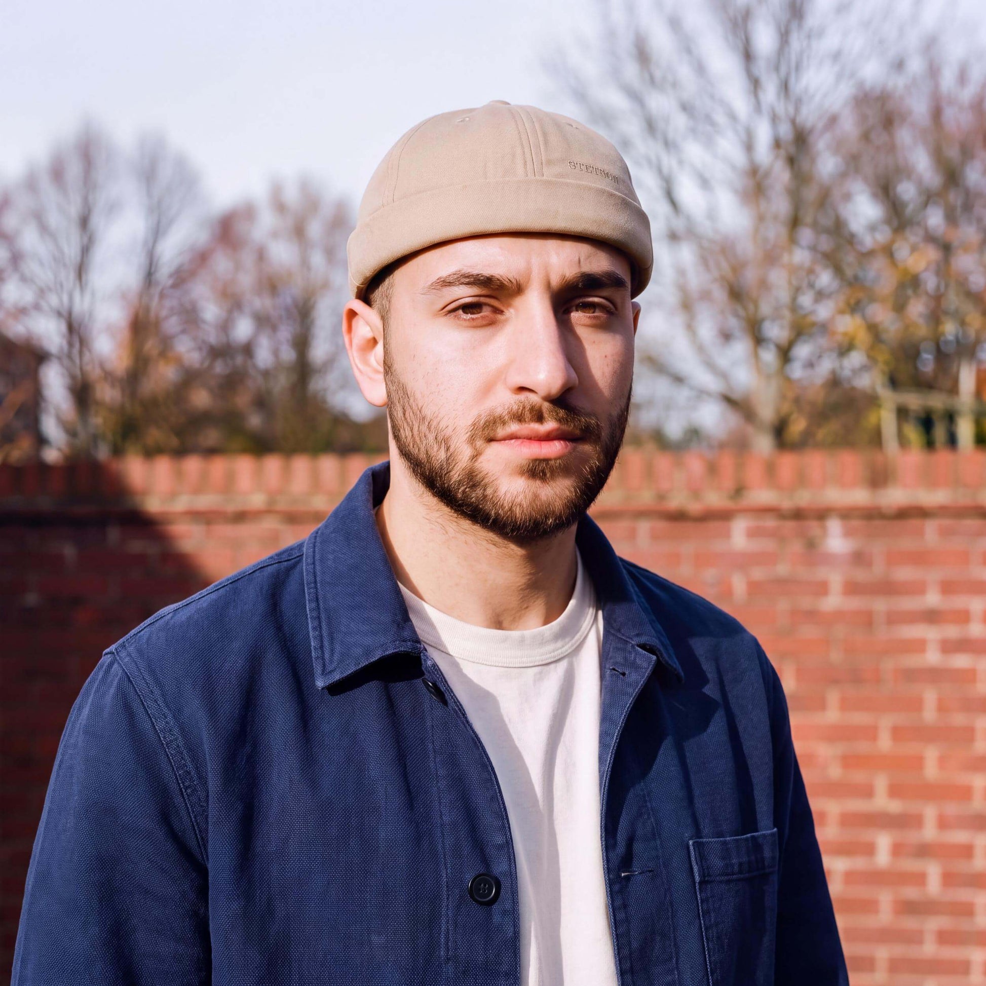 beige (male-model)