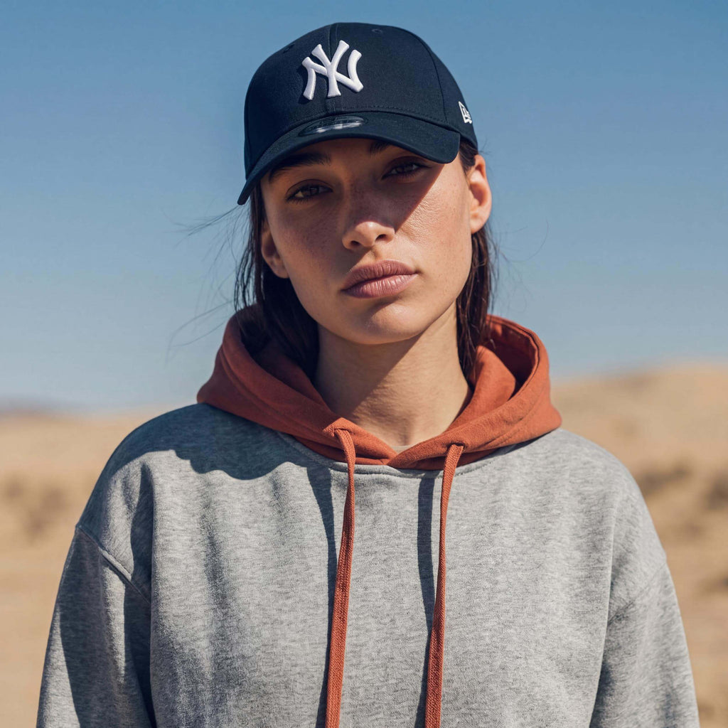 blau (female-model Sandra Smith)