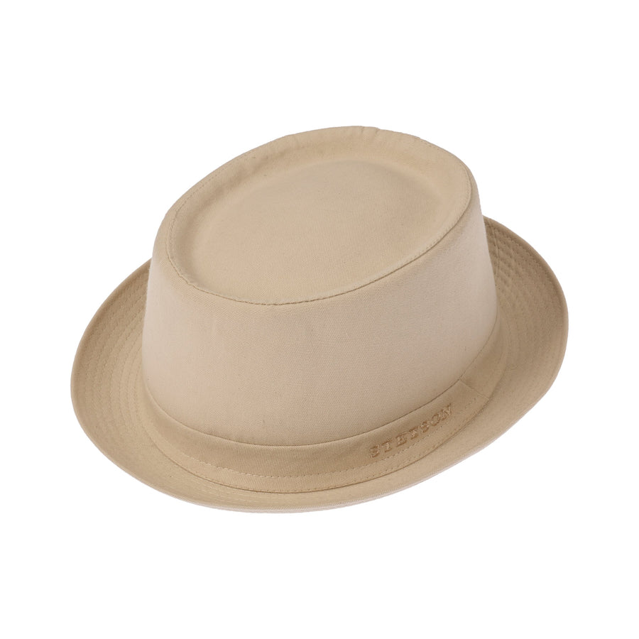 hellbeige