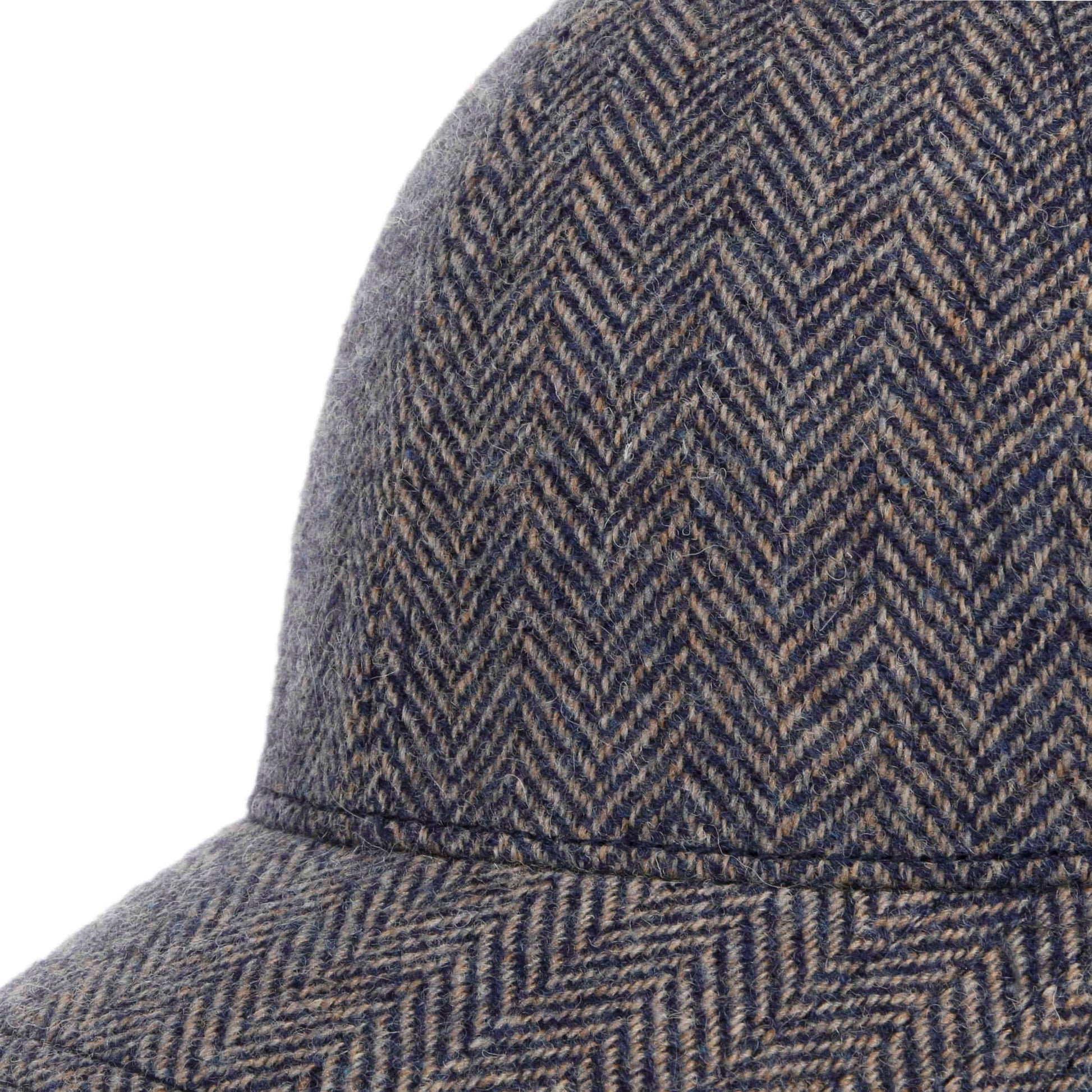 beige-blau