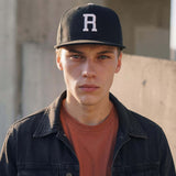 schwarz (male-model Pete Delorette)