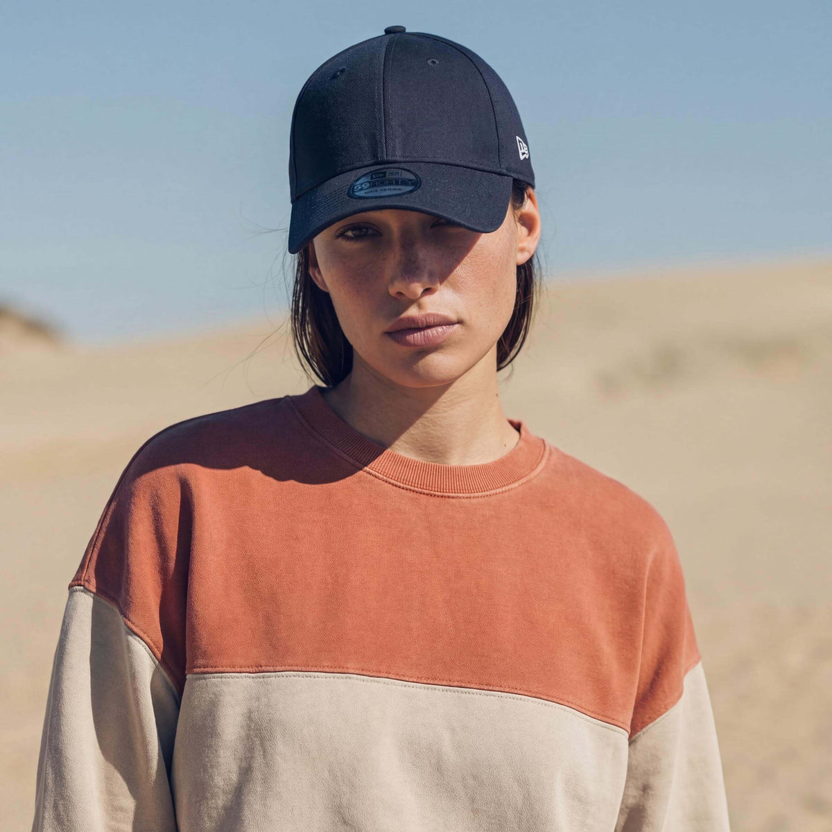 blau (female-model Bec Rabanne)