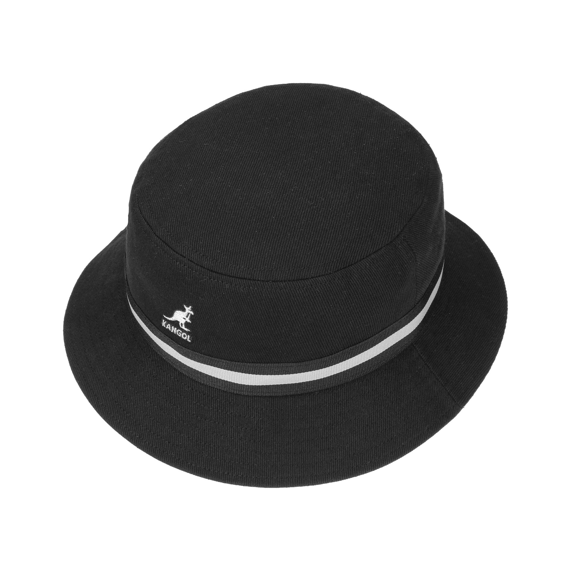 schwarz