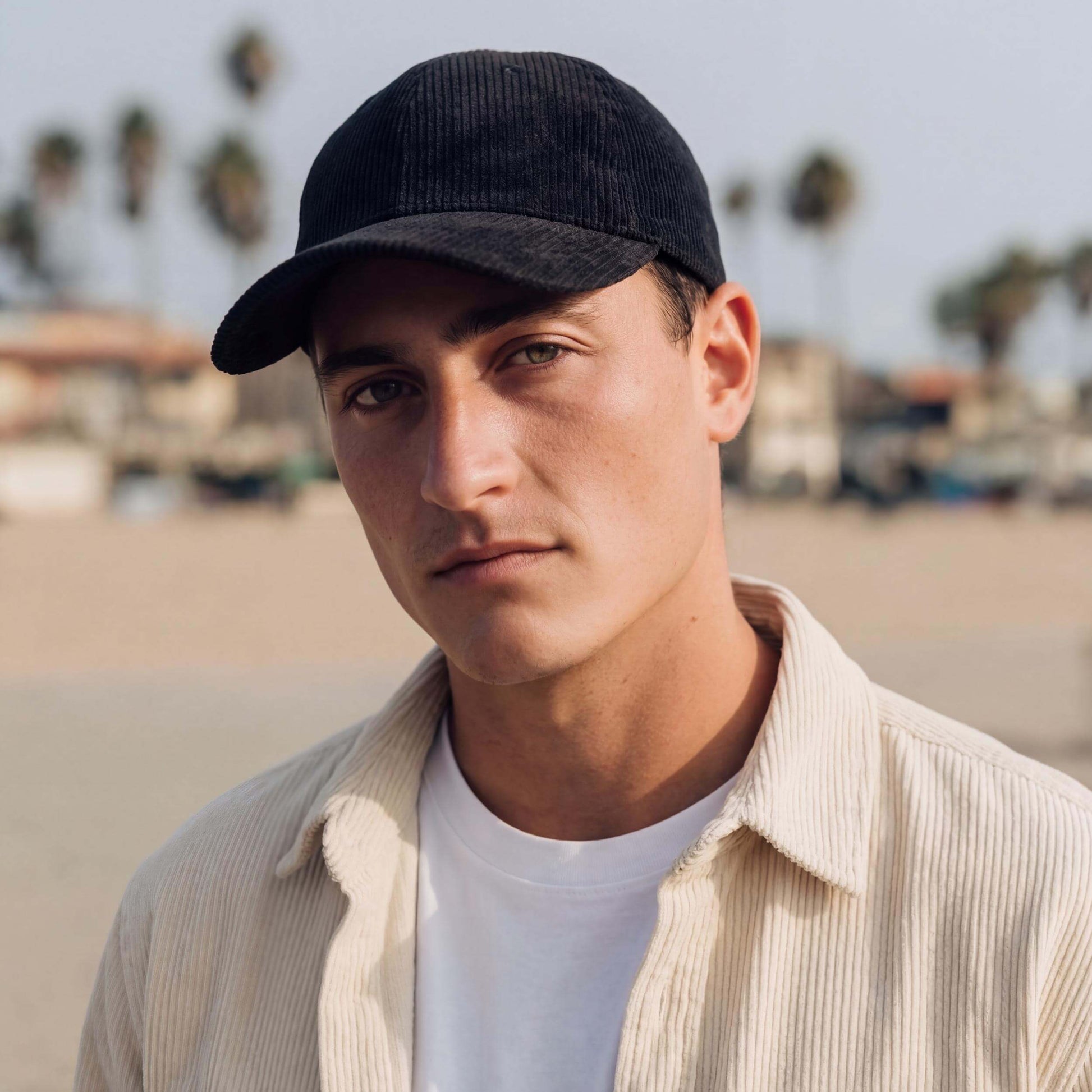 schwarz (male-model Serge Alvarez)