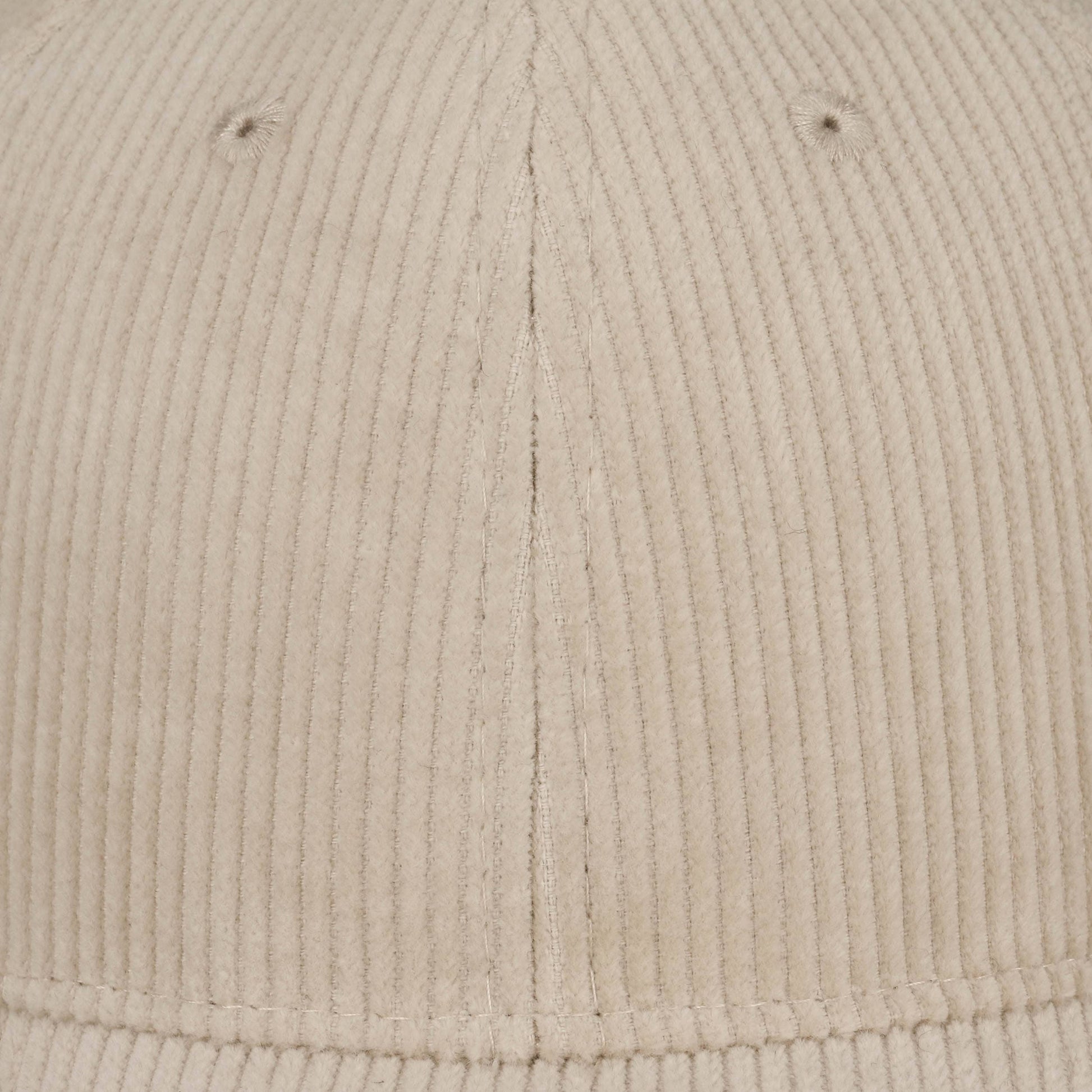 hellbeige