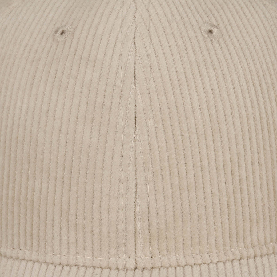 hellbeige