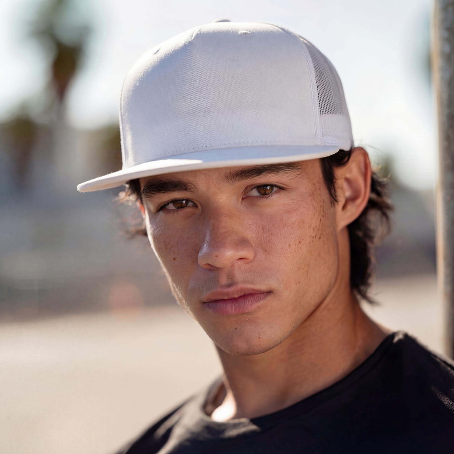 weiß (male-model Carl Sanchez)
