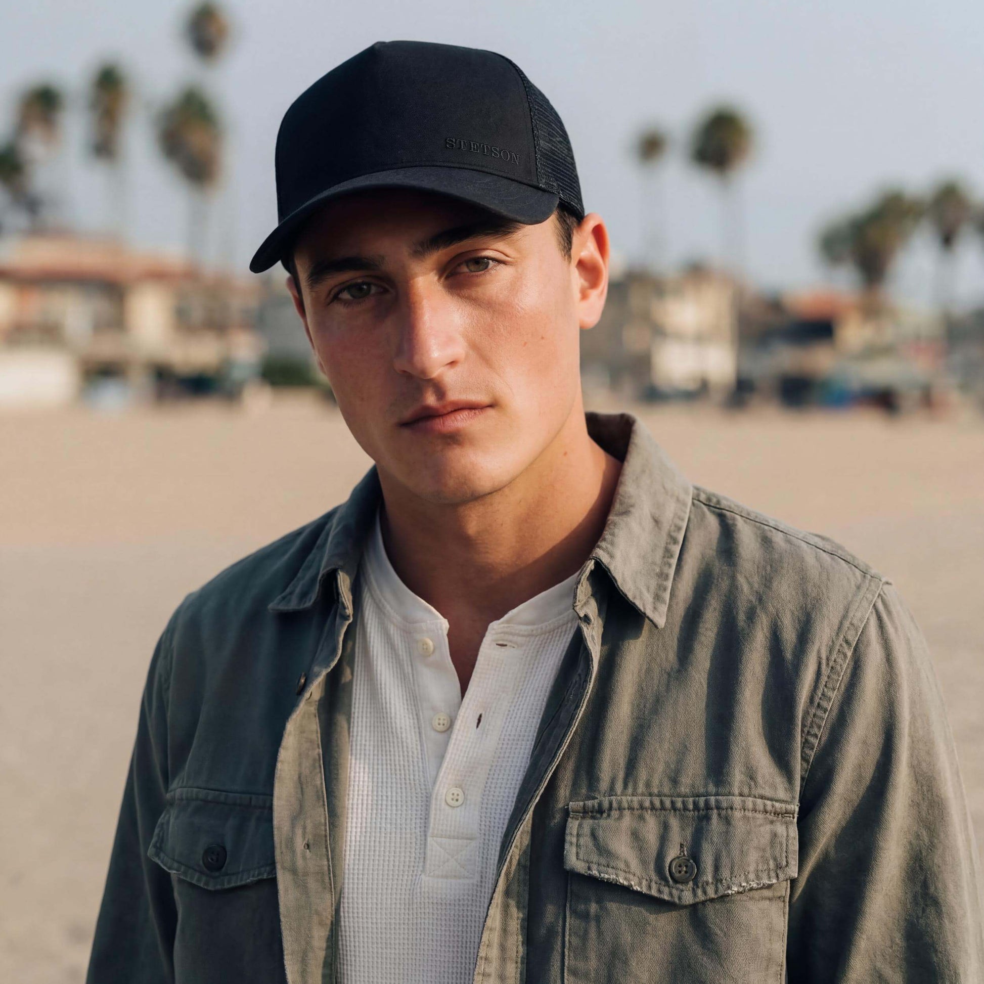 schwarz (male-model Tony Cenic)