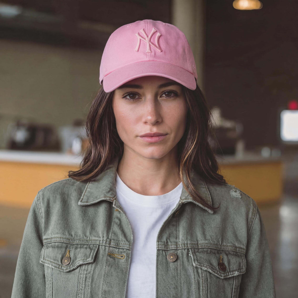 rosa (female-model Bec Rabanne)