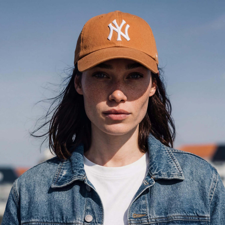 orange (female-model Hazel Bourne)