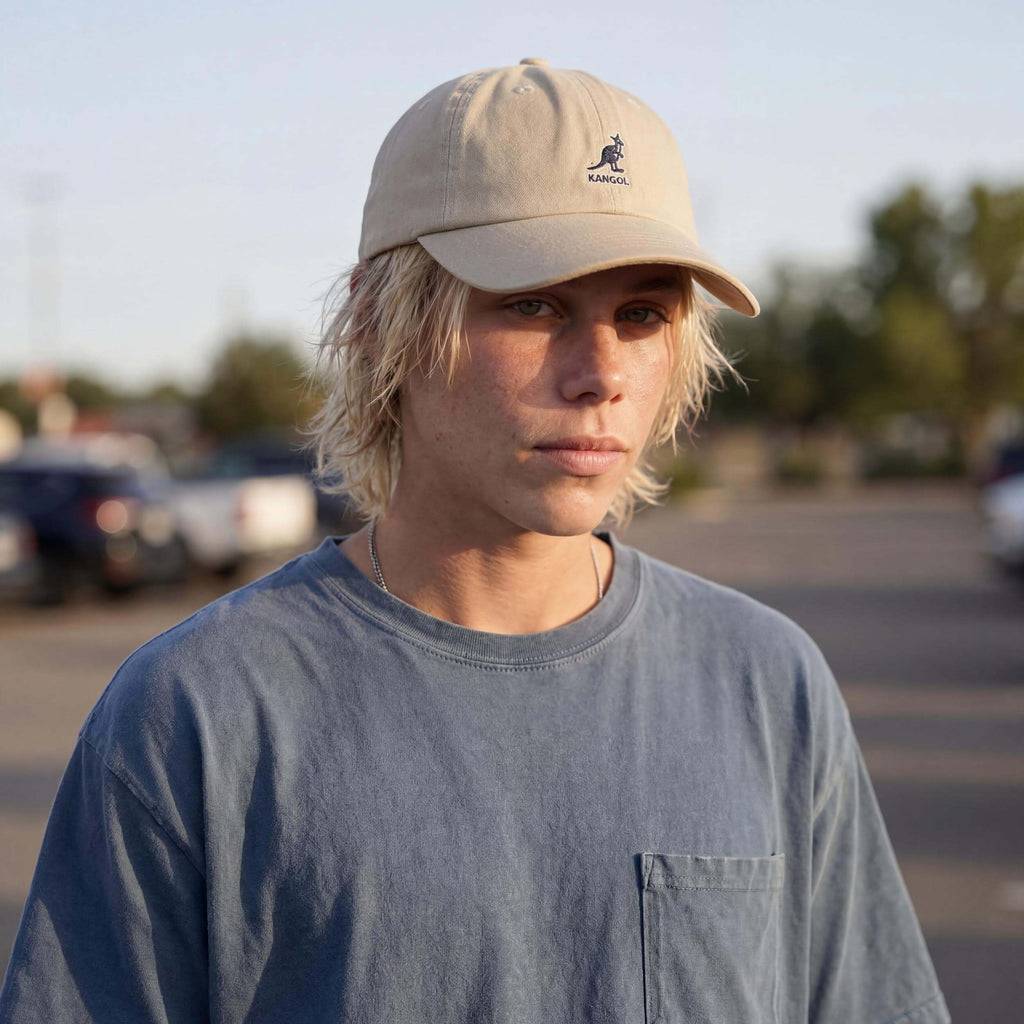 khaki (male-model James Lavender)