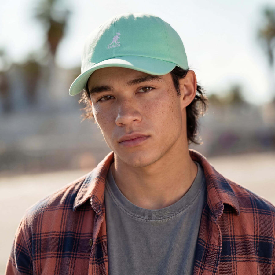 mint (male-model Carl Sanchez)
