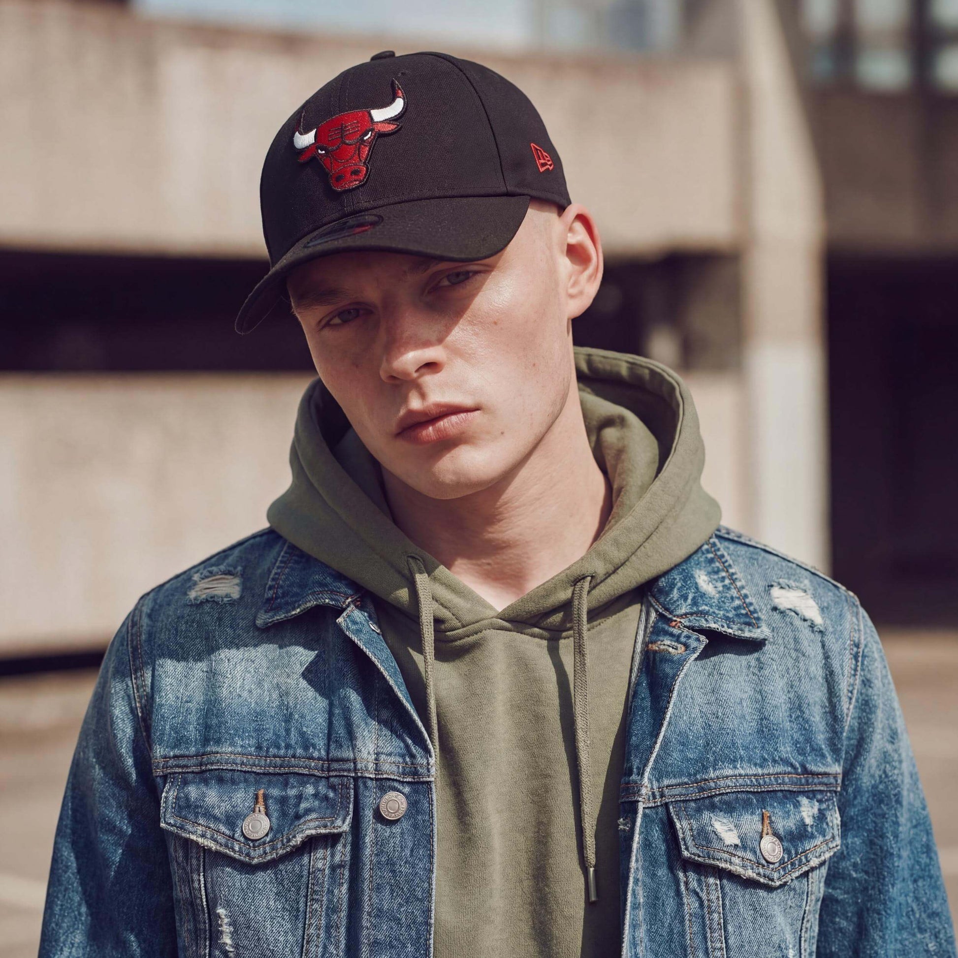 schwarz (male-model Carl Sanchez)