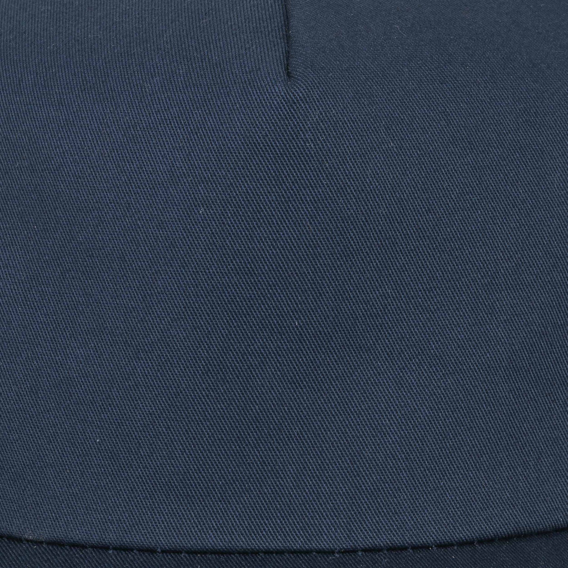 dunkelblau