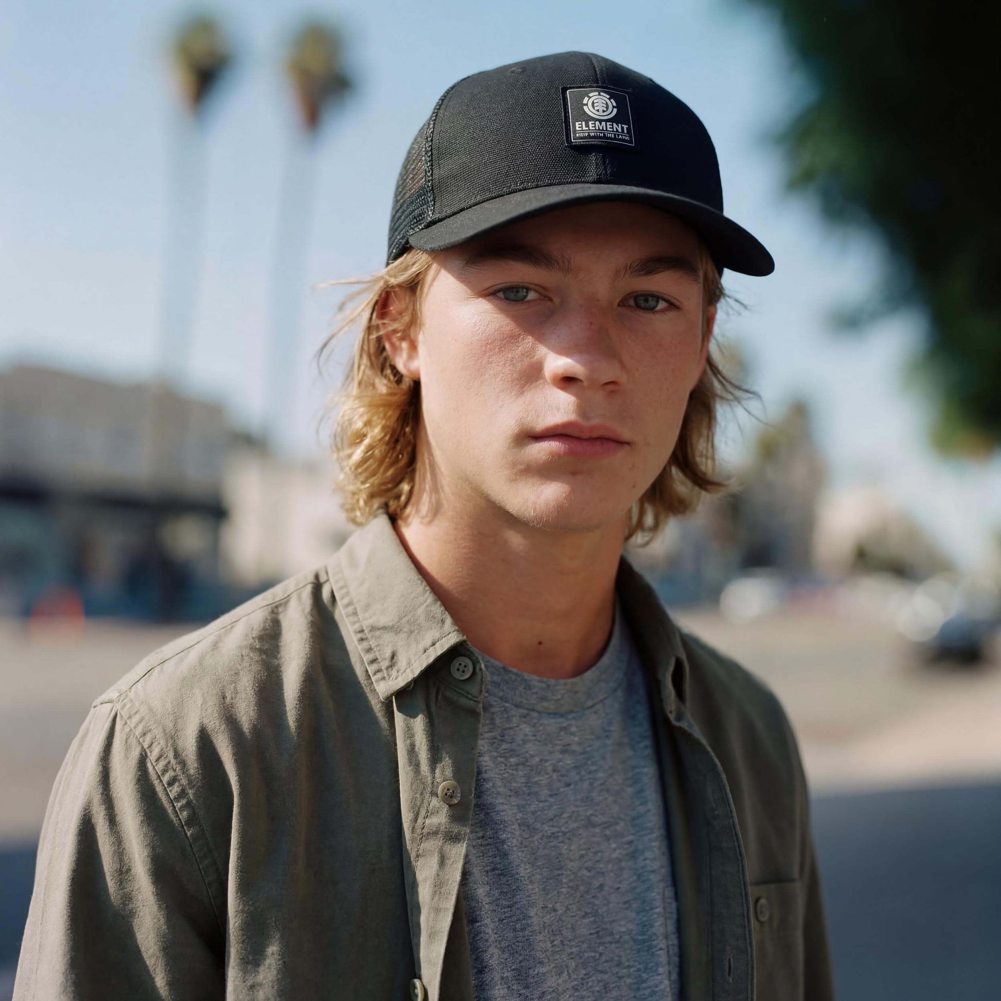 schwarz-schwarz (male-model Justin Mappex)