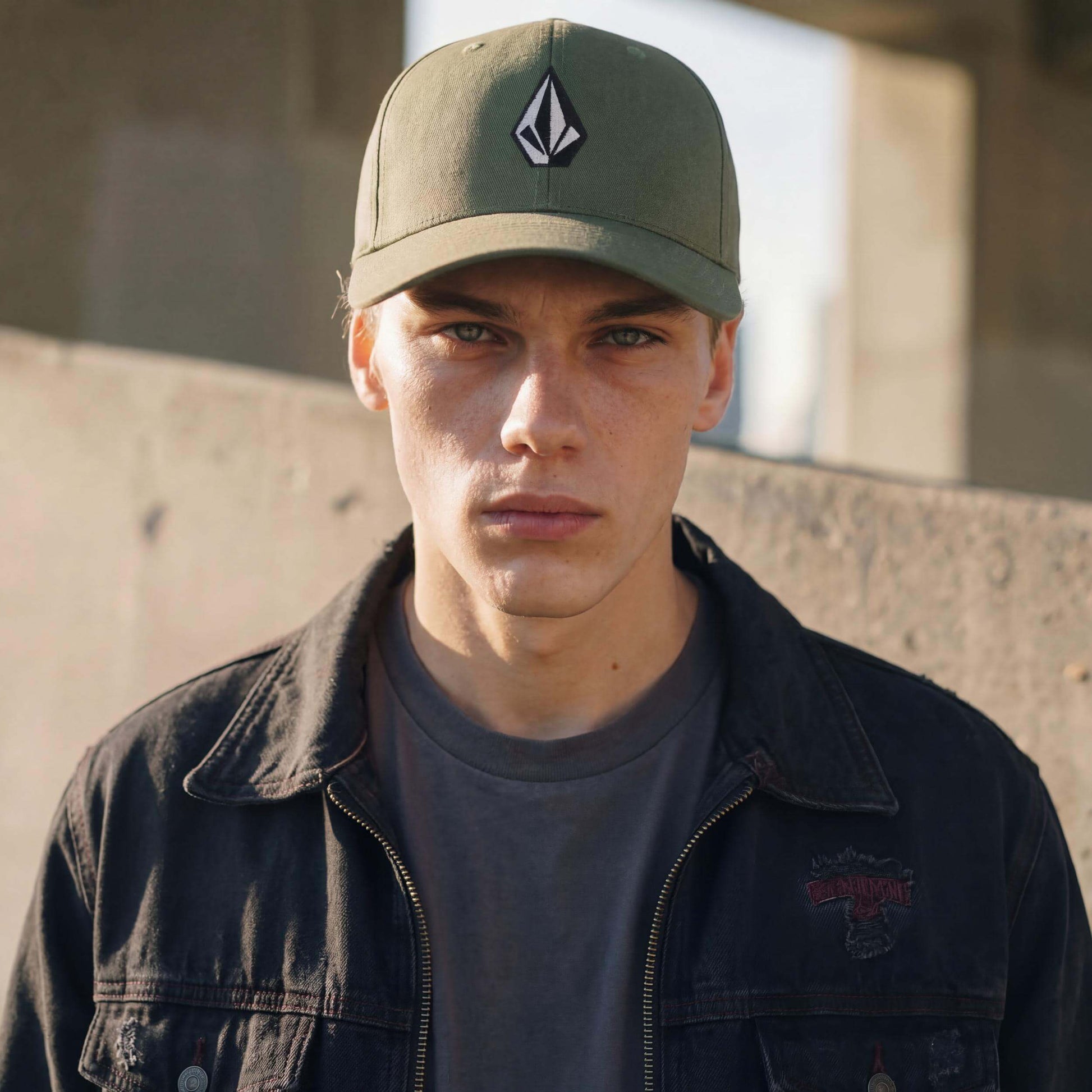 helloliv (male-model Roger Yard)