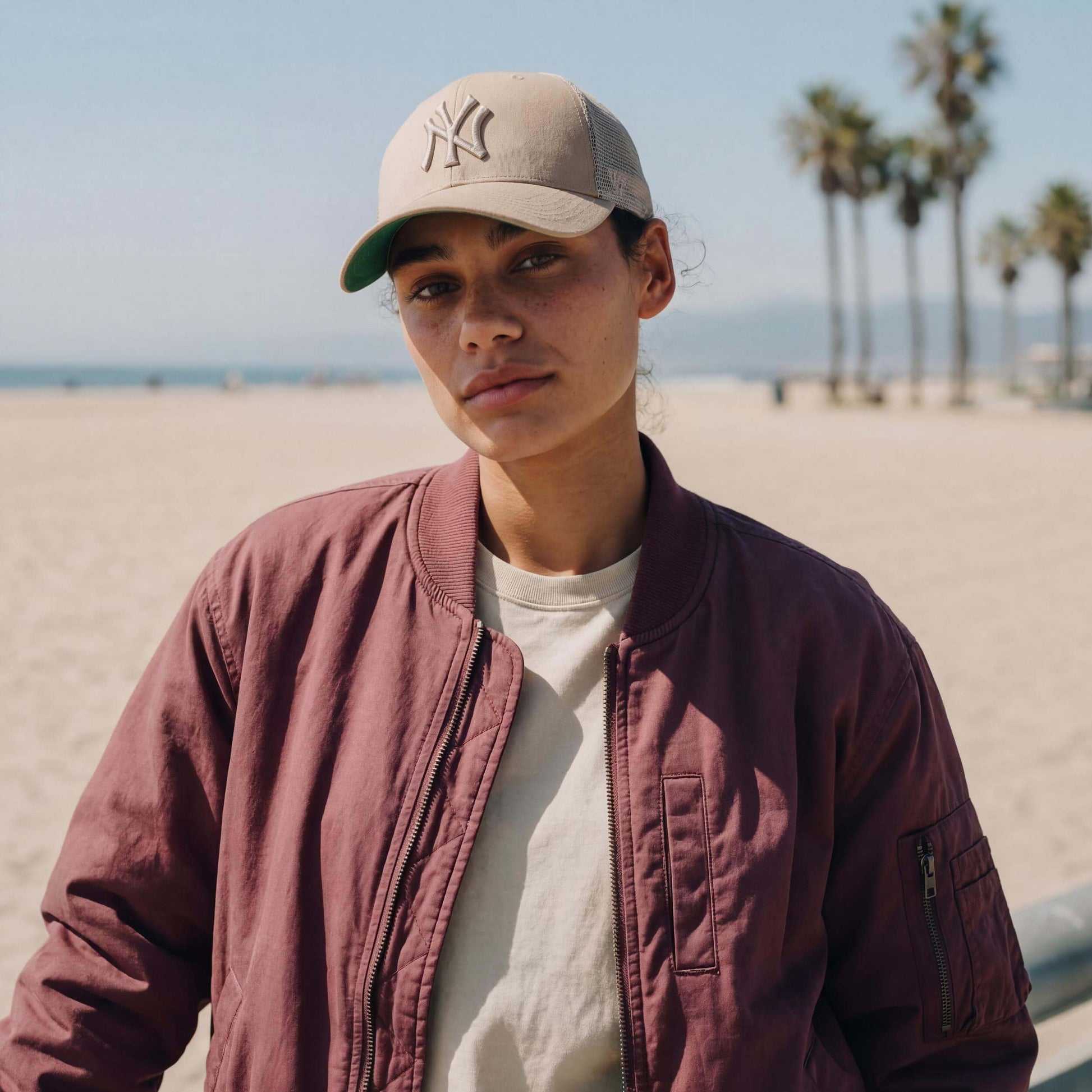 khaki (female-model Annabel Oharra)