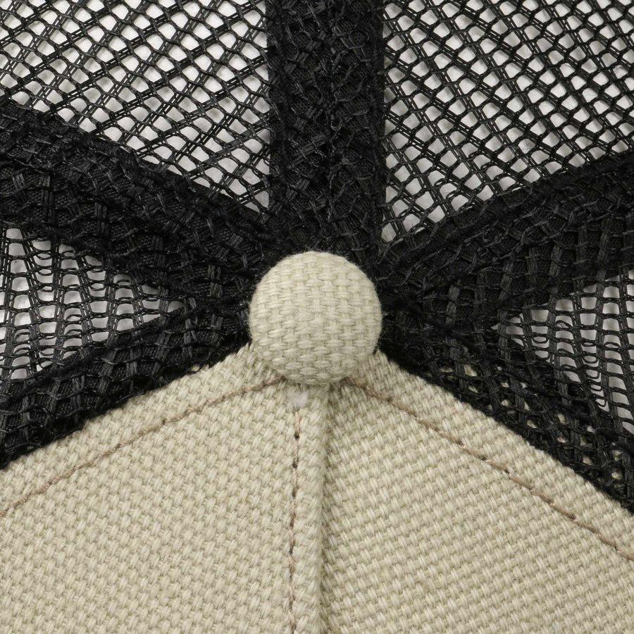 hellbeige
