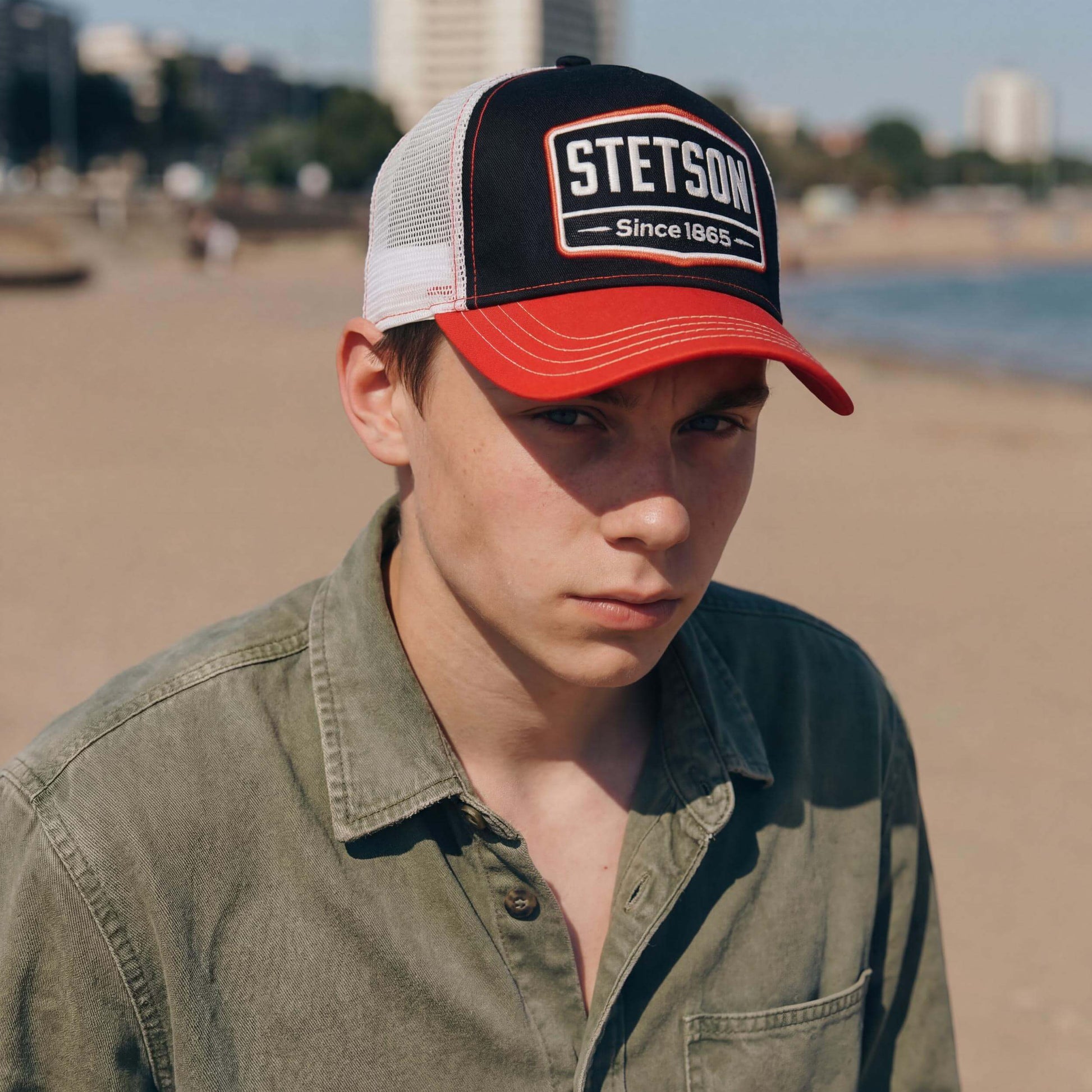 schwarz-orange (male-model Carl Sanchez)