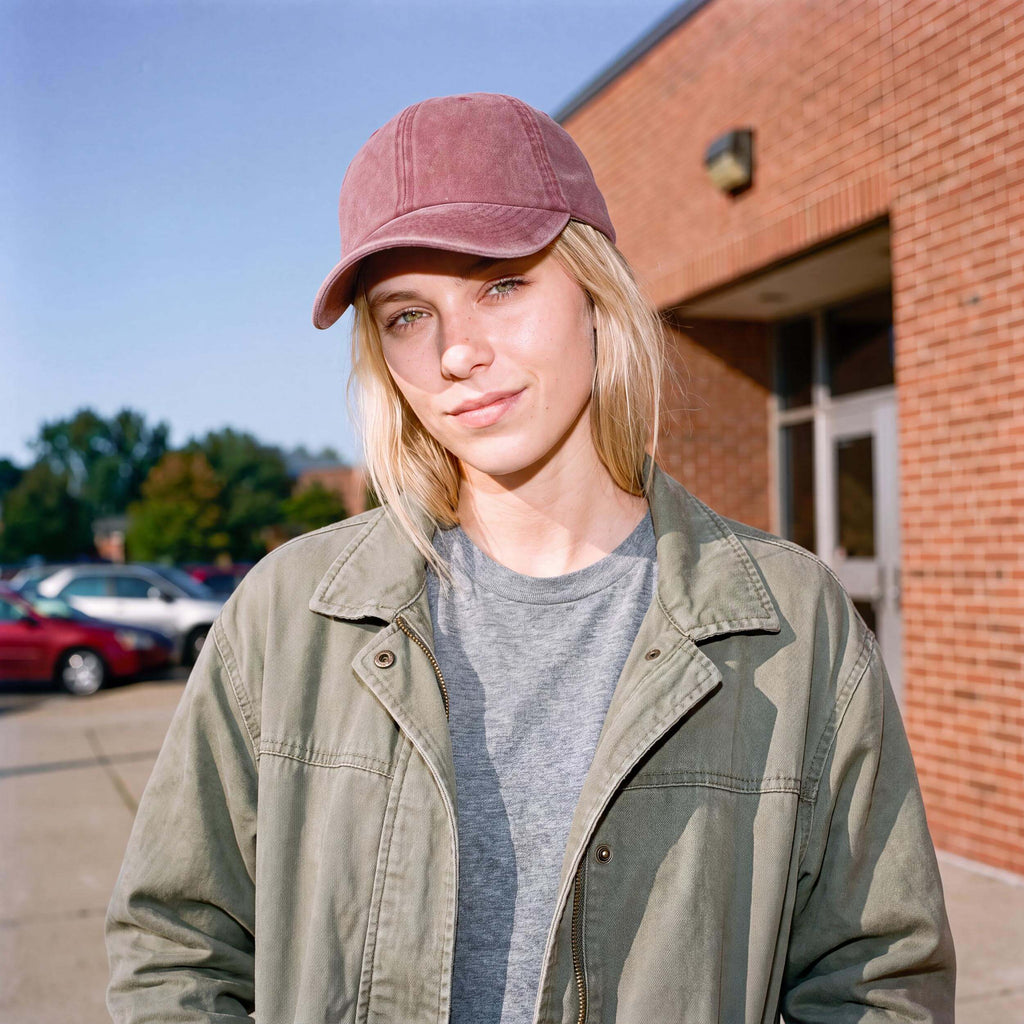 bordeaux (female-model)