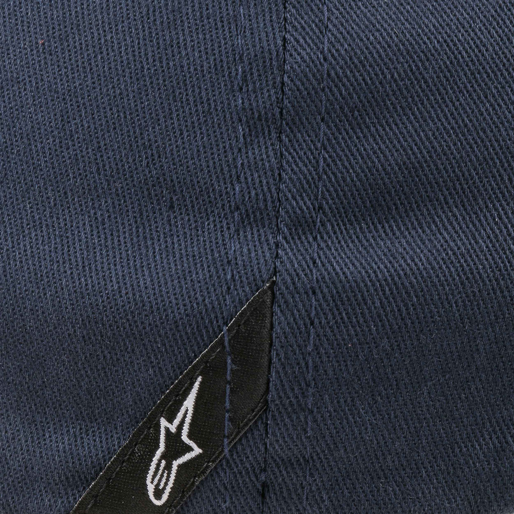 dunkelblau