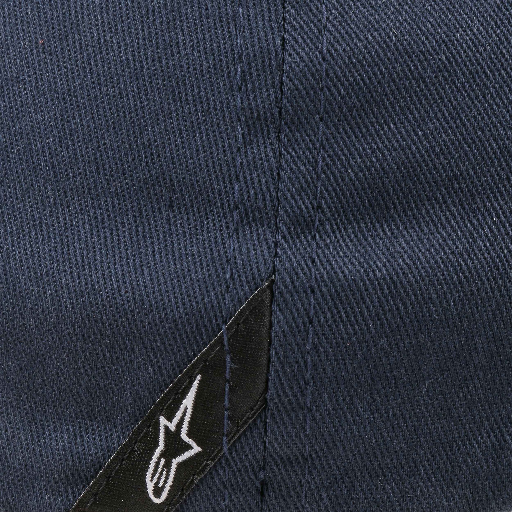 dunkelblau