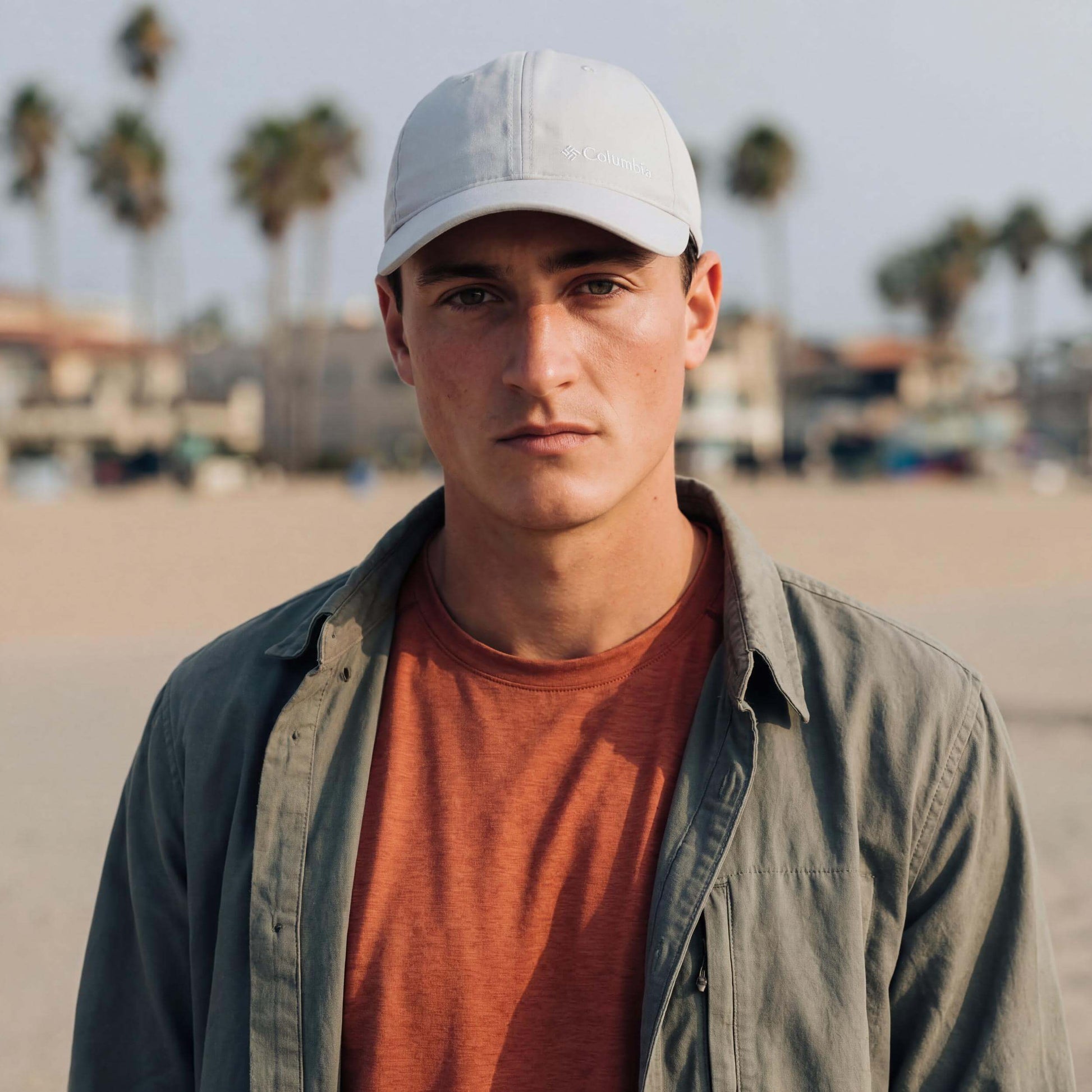 hellgrau (male-model Oswald Bloom)