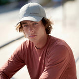 hellblau (male-model Roger Yard)