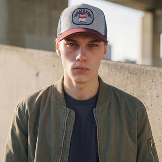 grijs (mannelijk model Oswald Bloom)