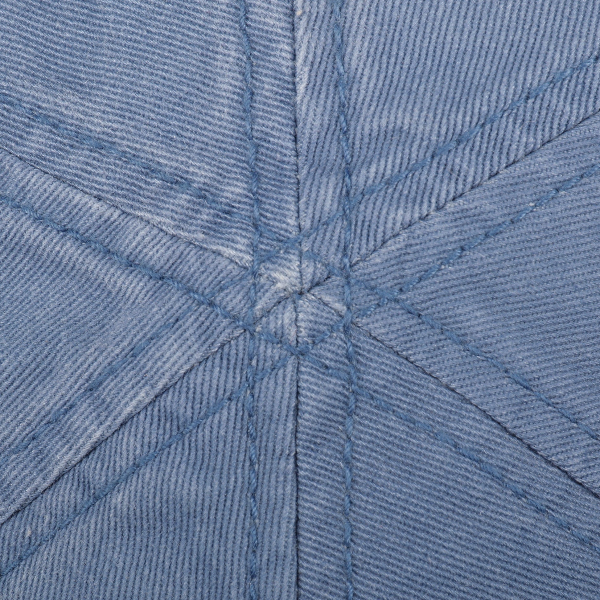 hellblau