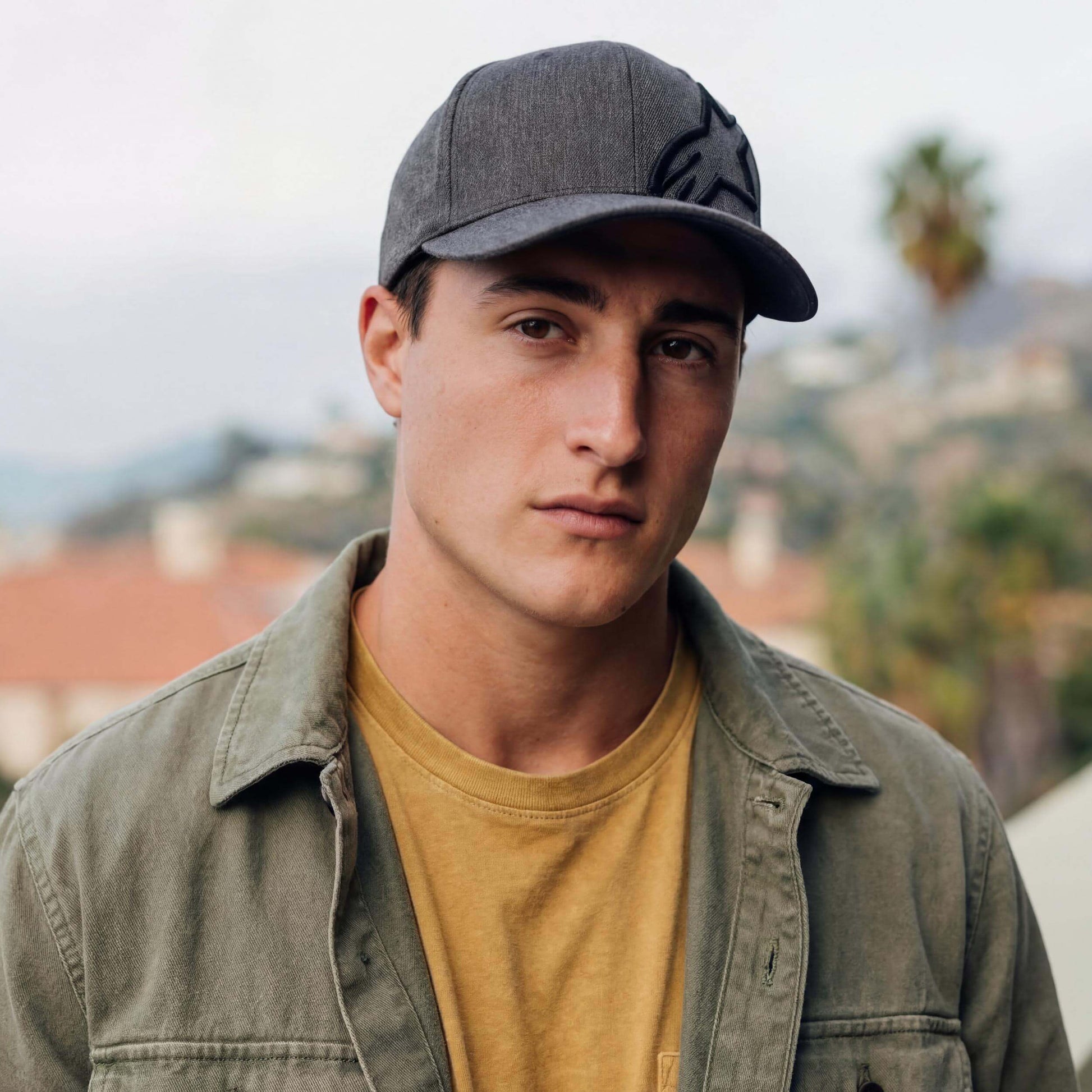 anthrazit (male-model Justin Mappex)