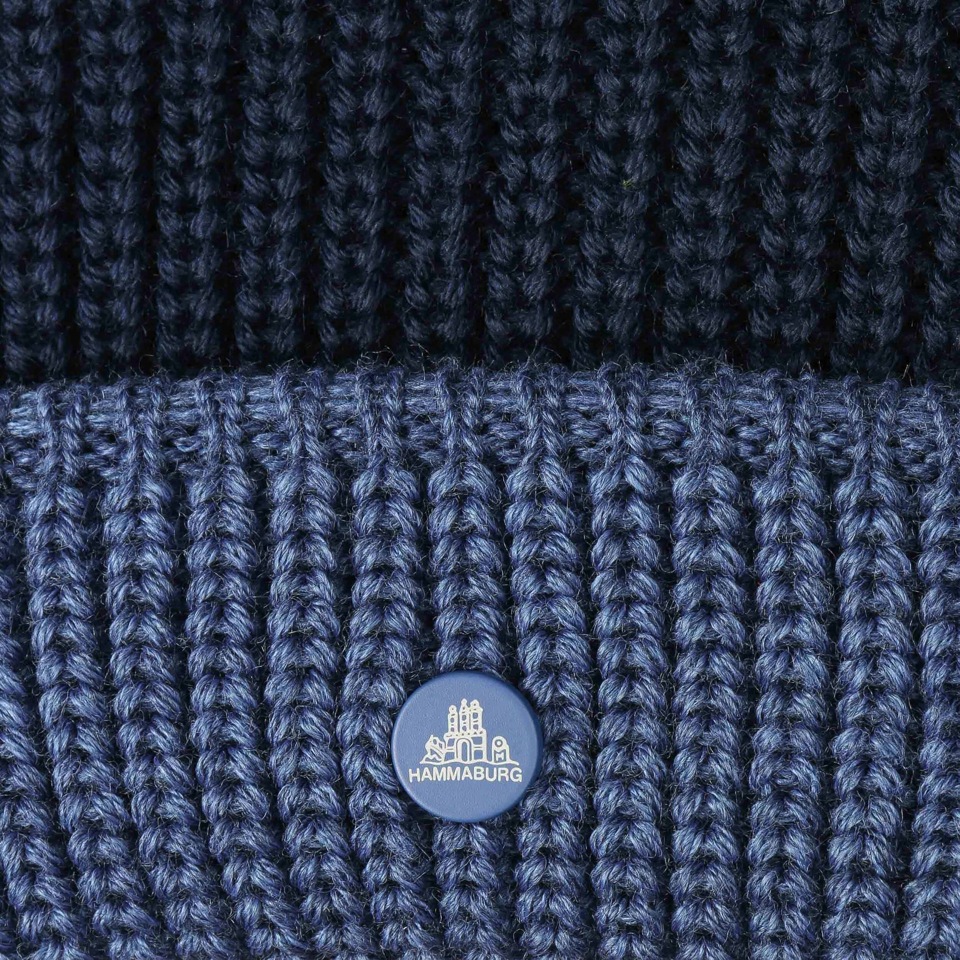 blau-dunkelblau