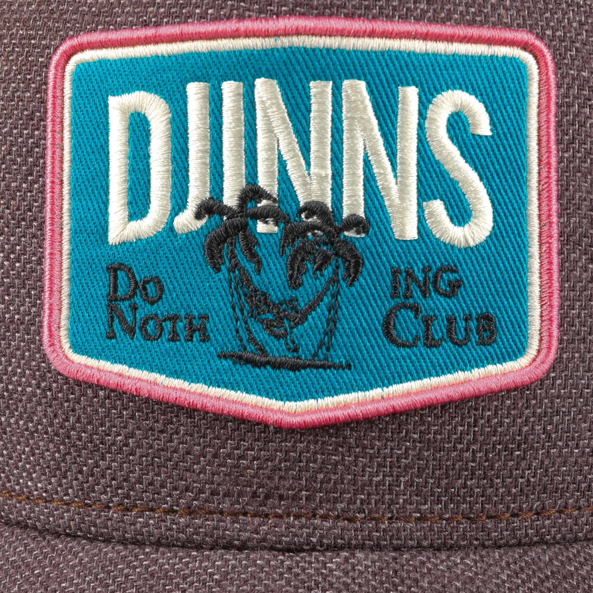 dunkelbraun