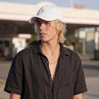 weiß (male-model Mike Anderson)