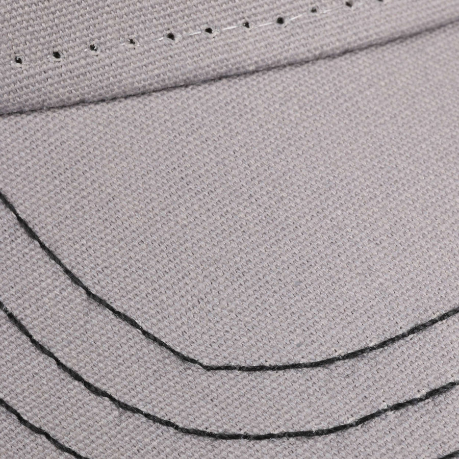 grau-schwarz