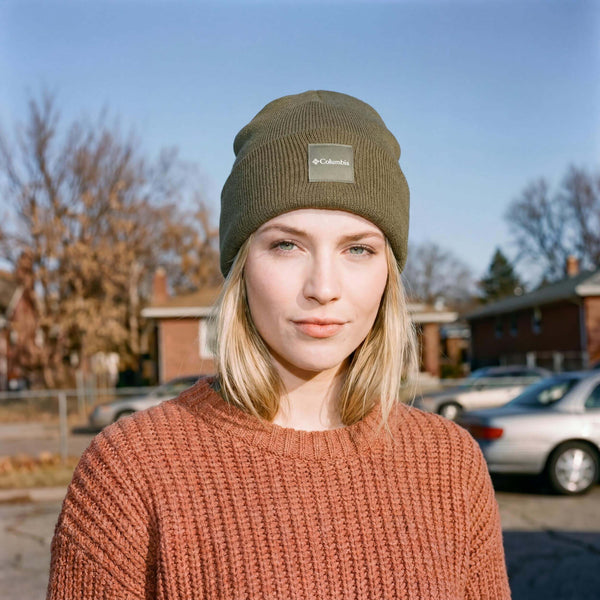 grün (female-model)