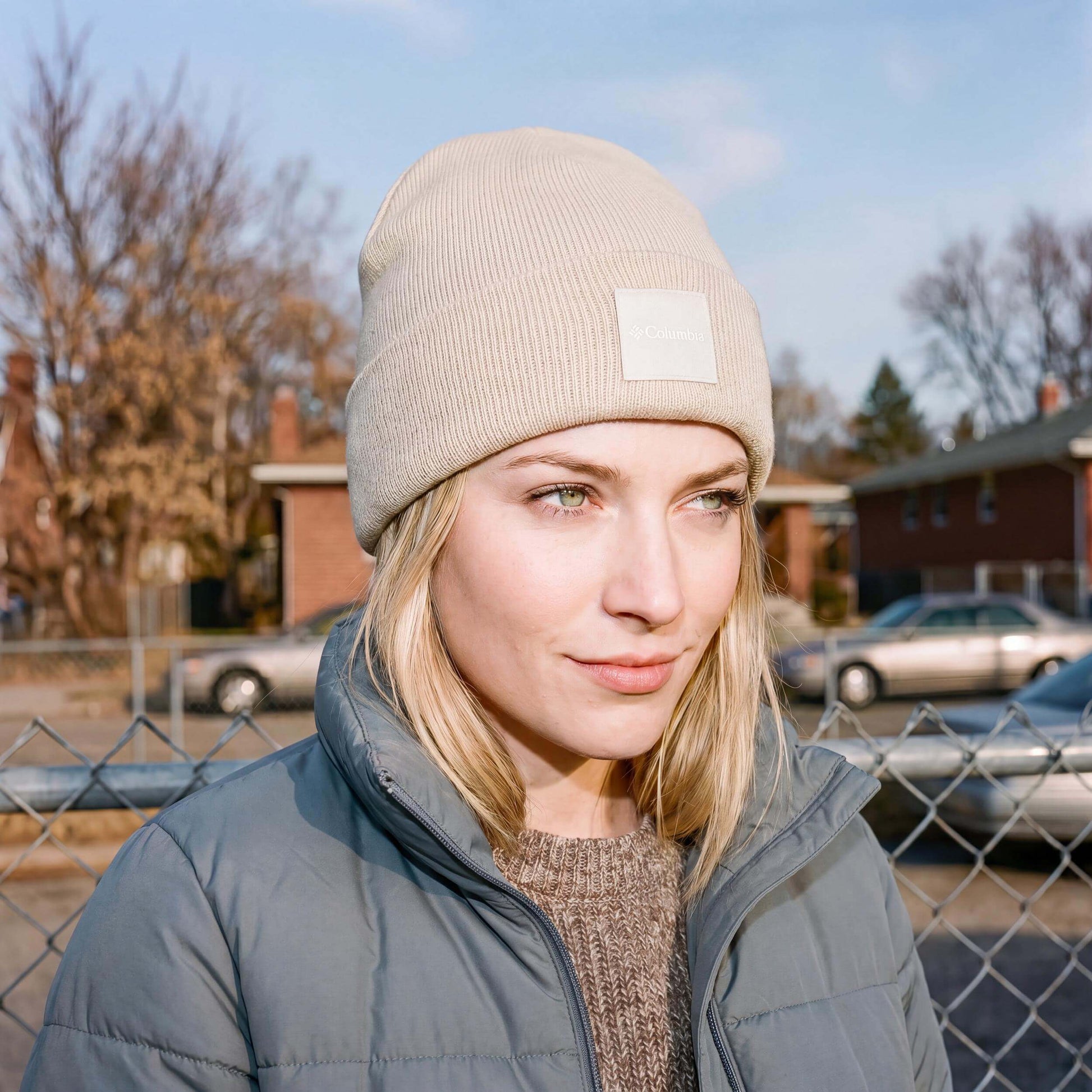 weiß (female-model)