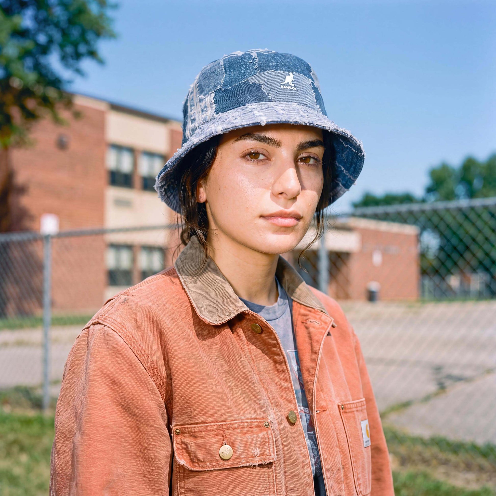 denim (female-model)