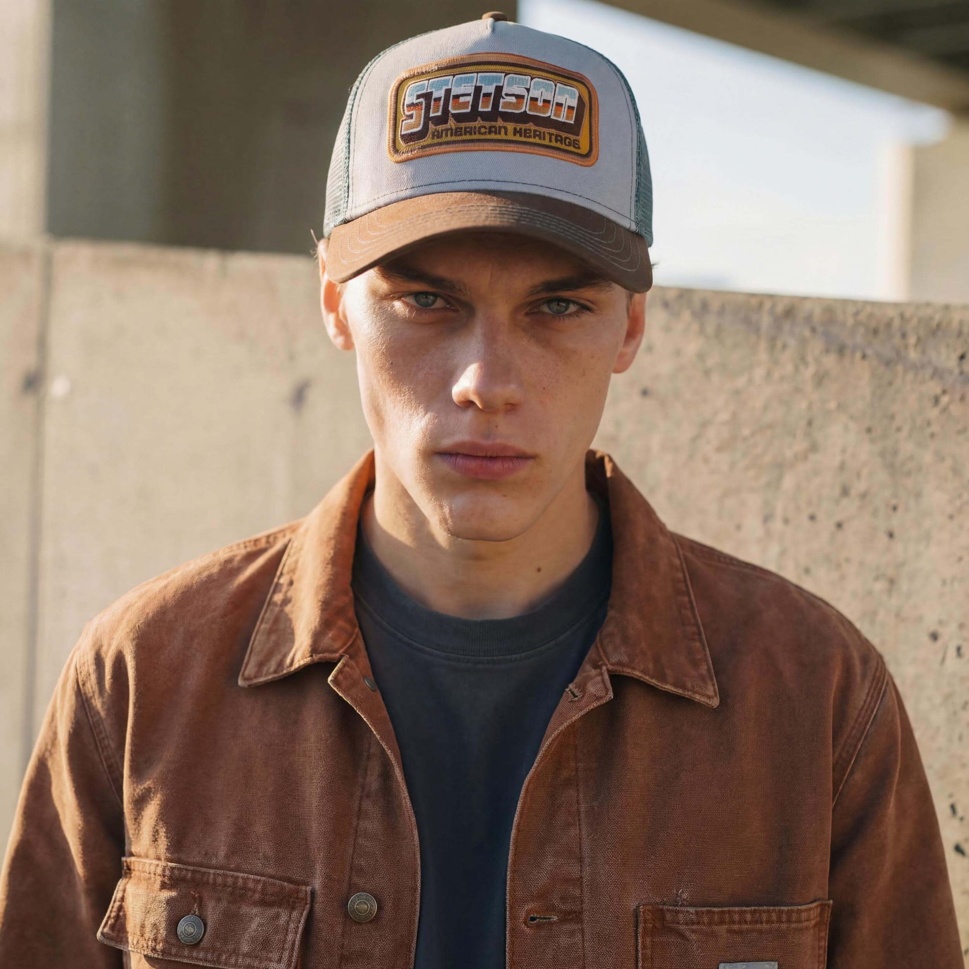 blau-grau (male-model Roger Yard)