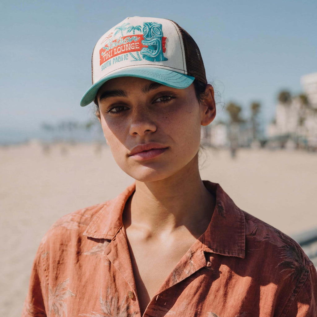 brown (female model Annabel Oharra)