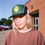 grün (female-model)