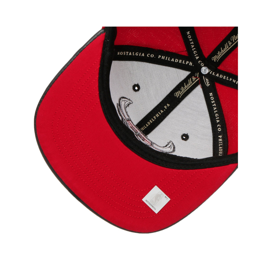 schwarz-rot