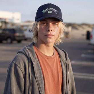 donkerblauw (mannelijk model Jimmy Mcneal)