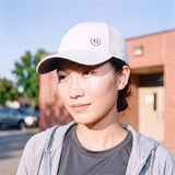 weiß (female-model)