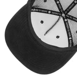 schwarz